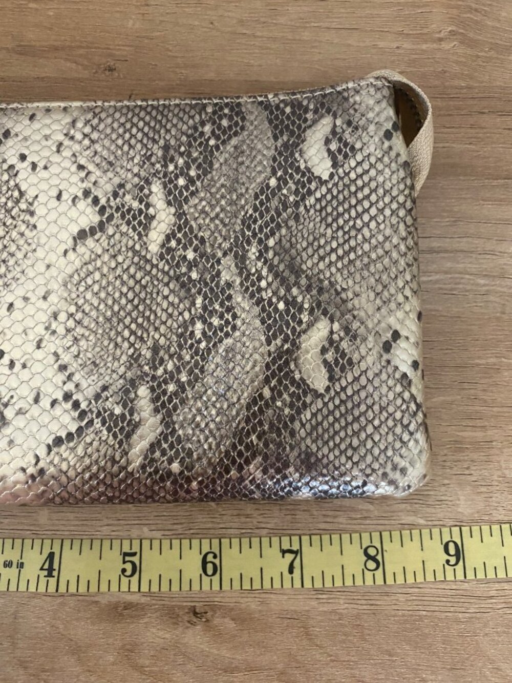 Gold Snake-Print Faux Leather Wristlet Clutch With Zipper Closure - Picture 7 of 8